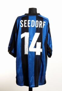 Calcio, Italia, FC INTER, maglia autografata SEEDORF  - Asta Antique Toys & Sports Memorabilia - Associazione Nazionale - Case d'Asta italiane