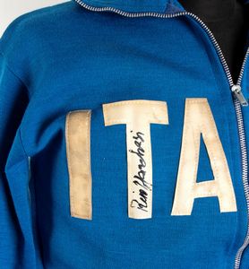 Calcio, Italia, tuta azzurra anni '60, Rino Marchesi  - Asta Antique Toys & Sports Memorabilia - Associazione Nazionale - Case d'Asta italiane
