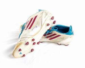 Calcio,Italia, SSC NAPOLI, Cavani scarpini di gara  - Asta Antique Toys & Sports Memorabilia - Associazione Nazionale - Case d'Asta italiane