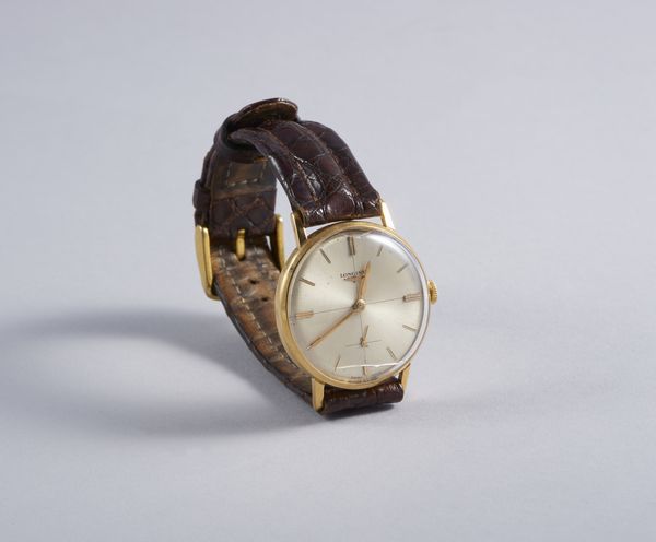 LONGINES : Orologio da uomo di forma rotonda in oro giallo 18k.con movimento meccanico  - Asta GIOIELLI - OROLOGI - ALL I WANT FOR CHRISTMAS Online - Associazione Nazionale - Case d'Asta italiane