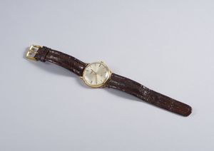 LONGINES : Orologio da uomo di forma rotonda in oro giallo 18k.con movimento meccanico  - Asta GIOIELLI - OROLOGI - ALL I WANT FOR CHRISTMAS Online - Associazione Nazionale - Case d'Asta italiane