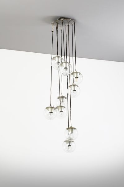 SARFATTI GINO (1912 - 1985) : Lampada a sospensione a nove sfere modello 2095/9  per Arteluce, Milano  - Asta DESIGN E ARTI DECORATIVE DEL NOVECENTO - Associazione Nazionale - Case d'Asta italiane