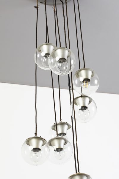 SARFATTI GINO (1912 - 1985) : Lampada a sospensione a nove sfere modello 2095/9  per Arteluce, Milano  - Asta DESIGN E ARTI DECORATIVE DEL NOVECENTO - Associazione Nazionale - Case d'Asta italiane