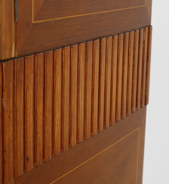 PALAZZI DELL'ARTE : Credenza a sei ante e tre cassetti nella fascia centrale, Cant  - Asta DESIGN E ARTI DECORATIVE DEL NOVECENTO - Associazione Nazionale - Case d'Asta italiane
