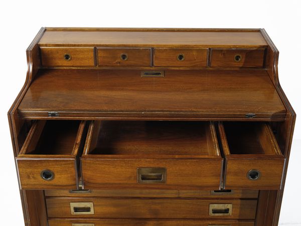 PARISI ICO (1916 - 1996) : nello stile di. Cassettiera con scrittoio a ribalta su rotelle  - Asta DESIGN E ARTI DECORATIVE DEL NOVECENTO - Associazione Nazionale - Case d'Asta italiane