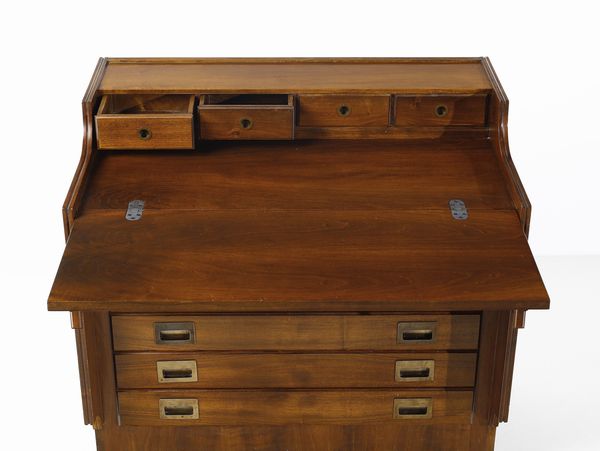 PARISI ICO (1916 - 1996) : nello stile di. Cassettiera con scrittoio a ribalta su rotelle  - Asta DESIGN E ARTI DECORATIVE DEL NOVECENTO - Associazione Nazionale - Case d'Asta italiane