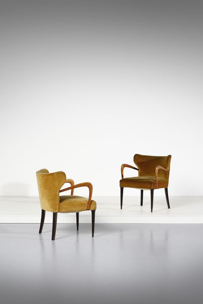 BORSANI OSVALDO (1911 - 1985) : attribuito. Coppia di poltroncine  - Asta DESIGN E ARTI DECORATIVE DEL NOVECENTO - Associazione Nazionale - Case d'Asta italiane