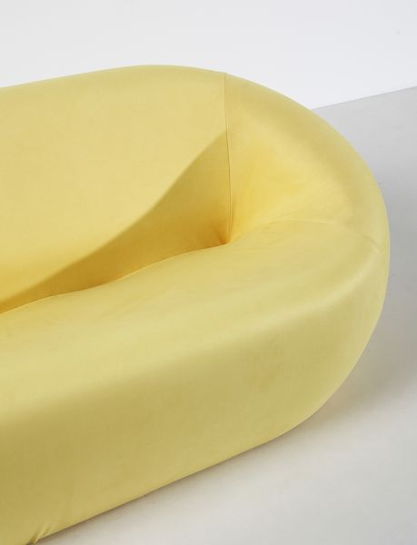 PESCE GAETANO (n. 1939) : Divano della serie UP 2000 mod. UP4 per B&B Italia  - Asta DESIGN E ARTI DECORATIVE DEL NOVECENTO - Associazione Nazionale - Case d'Asta italiane