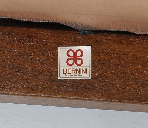 COPPOLA SILVIO (1920 - 1986) : Otto sedie mod. 620 per Bernini, Ceriano Laghetto  - Asta DESIGN E ARTI DECORATIVE DEL NOVECENTO - Associazione Nazionale - Case d'Asta italiane