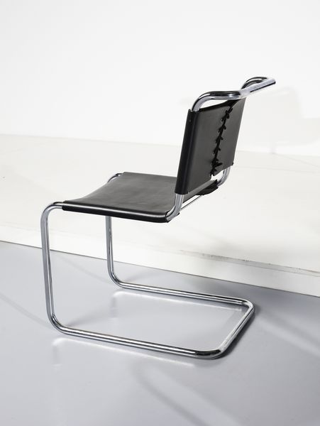 BREUER MARCEL LAJOS (1902 - 1981) : Sei sedie mod. B33  - Asta DESIGN E ARTI DECORATIVE DEL NOVECENTO - Associazione Nazionale - Case d'Asta italiane