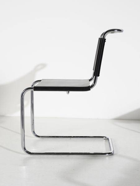 BREUER MARCEL LAJOS (1902 - 1981) : Sei sedie mod. B33  - Asta DESIGN E ARTI DECORATIVE DEL NOVECENTO - Associazione Nazionale - Case d'Asta italiane