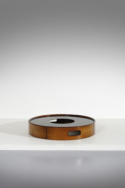 AGNOLI TITO (1931 - 2012) : nello stile di. Tavolo da salotto  - Asta DESIGN E ARTI DECORATIVE DEL NOVECENTO - Associazione Nazionale - Case d'Asta italiane