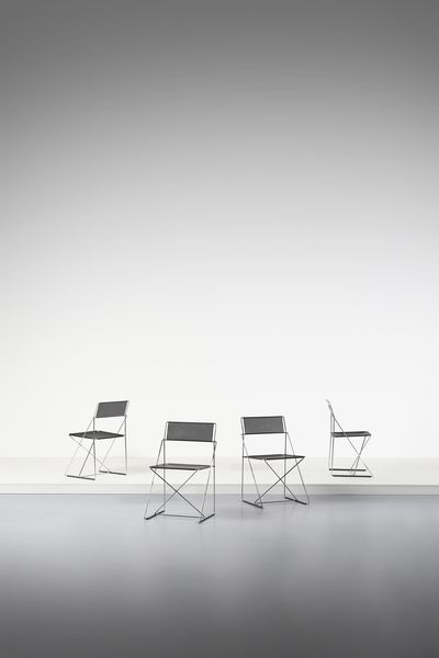 HAUGESEN NIELS JORGEN (1936 - 2013) : Quattro sedie impilabili mod. Nuova X-Line per Magis, Italia  - Asta DESIGN E ARTI DECORATIVE DEL NOVECENTO - Associazione Nazionale - Case d'Asta italiane
