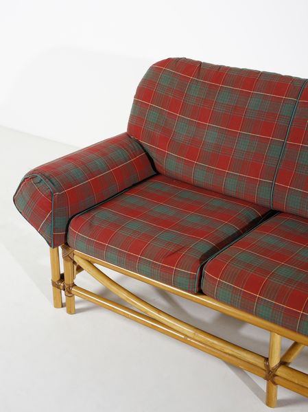 MANIFATTURA ITALIANA : Divano a tre posti  - Asta DESIGN E ARTI DECORATIVE DEL NOVECENTO - Associazione Nazionale - Case d'Asta italiane