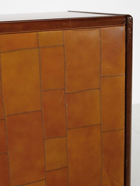 SCARPA AFRA (1937-2011) & TOBIA (n. 1935) : attribuito. Credenza  - Asta DESIGN E ARTI DECORATIVE DEL NOVECENTO - Associazione Nazionale - Case d'Asta italiane