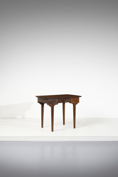 QUARTI EUGENIO (1867 - 1929) : attribuito. Tavolo da toeletta  - Asta DESIGN E ARTI DECORATIVE DEL NOVECENTO - Associazione Nazionale - Case d'Asta italiane