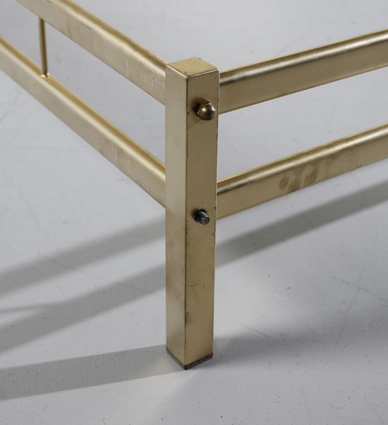 FRIGERIO LUCIANO (1928 - 1999) : Letto per Frigerio di Desio  - Asta DESIGN E ARTI DECORATIVE DEL NOVECENTO - Associazione Nazionale - Case d'Asta italiane