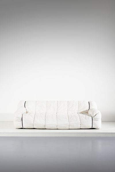 CINI BOERI (1924-2020) & LAURA GRIZIOTTI (n. 1942) : Divano della serie Strips per Arflex, Milano  - Asta DESIGN E ARTI DECORATIVE DEL NOVECENTO - Associazione Nazionale - Case d'Asta italiane