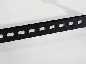 SCARPA AFRA (1937-2011) & TOBIA (n. 1935) : Tavolo da salotto della serie Plinio per Meritalia, Mariano Comense  - Asta DESIGN E ARTI DECORATIVE DEL NOVECENTO - Associazione Nazionale - Case d'Asta italiane