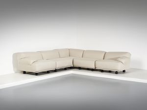 MAGISTRETTI VICO (1920 - 2006) - Divano modulare mod. Fiandra per Cassina, Meda (5 pezzi)