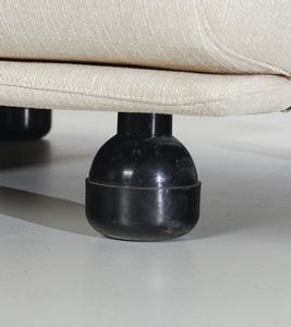 MAGISTRETTI VICO (1920 - 2006) : Divano modulare mod. Fiandra per Cassina, Meda (5 pezzi)  - Asta DESIGN E ARTI DECORATIVE DEL NOVECENTO - Associazione Nazionale - Case d'Asta italiane