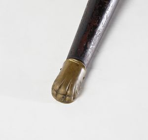 BUFFA PAOLO (1903 - 1970) : nello stile di. Tavolo con piano ovale, gamba centrale e piedini a zampa di felino  - Asta DESIGN E ARTI DECORATIVE DEL NOVECENTO - Associazione Nazionale - Case d'Asta italiane