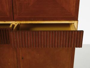 PALAZZI DELL'ARTE : Credenza a sei ante e tre cassetti nella fascia centrale, Cant  - Asta DESIGN E ARTI DECORATIVE DEL NOVECENTO - Associazione Nazionale - Case d'Asta italiane