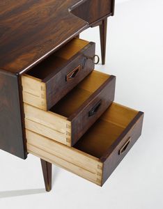 LOVIG NIELSEN PETER (1915 - 1989) : Scrivania  - Asta DESIGN E ARTI DECORATIVE DEL NOVECENTO - Associazione Nazionale - Case d'Asta italiane