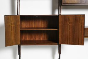 TILCHE PAOLO (1925 - 2000) : Libreria a due campate mod. Giraffa per Arform, Milano  - Asta DESIGN E ARTI DECORATIVE DEL NOVECENTO - Associazione Nazionale - Case d'Asta italiane