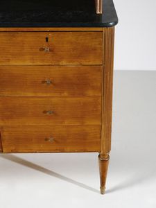 MOBILI D'ARTE SCREMIN : Credenza con alzata, Belluno  - Asta DESIGN E ARTI DECORATIVE DEL NOVECENTO - Associazione Nazionale - Case d'Asta italiane