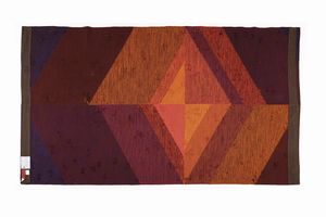 BONFANTI RENATA (1929 - 2018) : Tappeto della serie Bengala disegno Aquilone Rosso  - Asta DESIGN E ARTI DECORATIVE DEL NOVECENTO - Associazione Nazionale - Case d'Asta italiane
