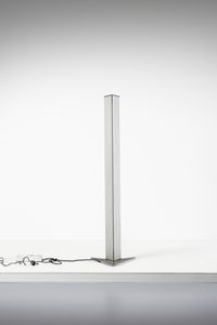 SCARPA AFRA (1937-2011) & TOBIA (n. 1935) - Lampada da terra mod. Capricorno per Flos, Milano