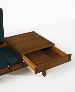 BAROVERO MOBILI TORINO : Divanetto con tavolino  - Asta DESIGN E ARTI DECORATIVE DEL NOVECENTO - Associazione Nazionale - Case d'Asta italiane