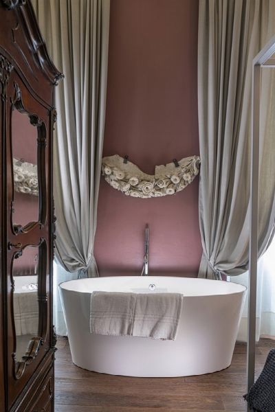 ELEONORA BOTTICELLI  - Asta ASTA A TEMPO | AIRC - Associazione Nazionale - Case d'Asta italiane