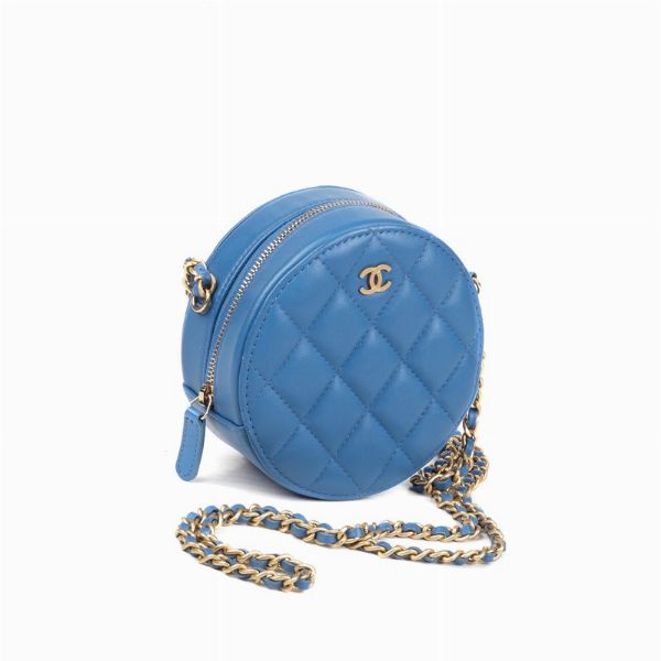 CHANEL TRACOLLA CAMELIA  - Asta VINTAGE: BORSE E ACCESSORI DI HERMES, LOUIS VUITTON E ALTRE GRANDI MAISON - Associazione Nazionale - Case d'Asta italiane