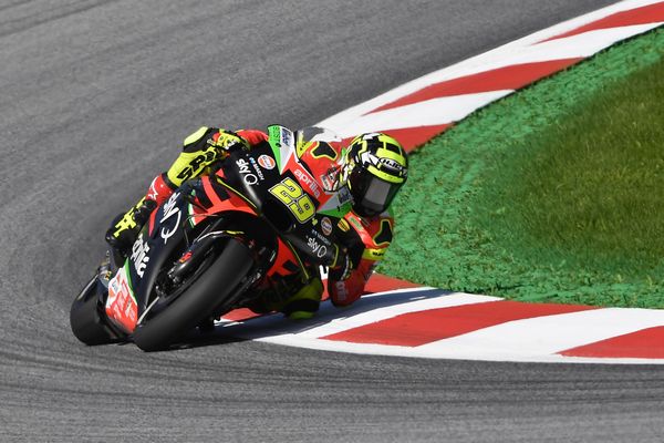 Casco autografato da Andrea Iannone  - Asta Asta a tempo Benefica | Fondazione LAPS X Progetto Arca per Housing Sociale Bodio - Associazione Nazionale - Case d'Asta italiane