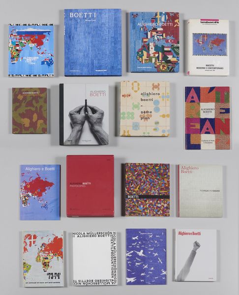 BOETTI ALIGHIERO (1940 - 1994) : Lotto composto da n. 16 volumi.  - Asta Asta 431 | GRAFICA MODERNA, FOTOGRAFIA E MULTIPLI D'AUTORE Online - Associazione Nazionale - Case d'Asta italiane
