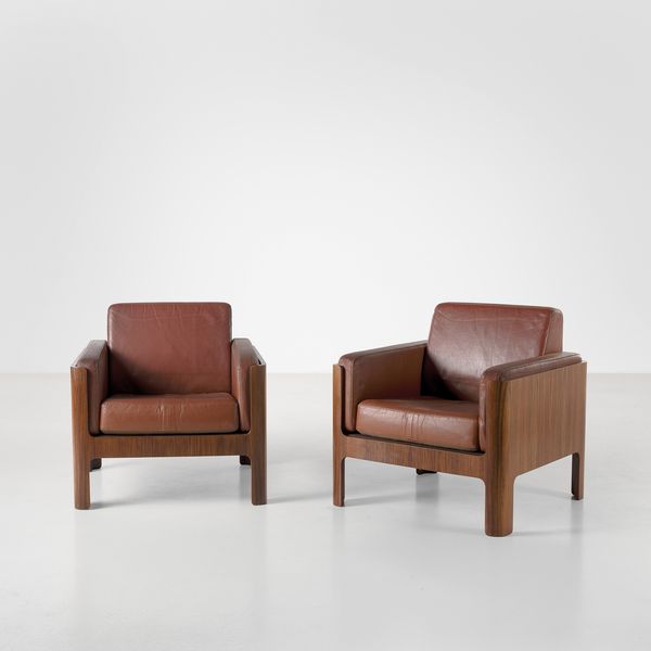 Isamu  Kenmochi : Due poltrone.  - Asta Fine Design - Associazione Nazionale - Case d'Asta italiane