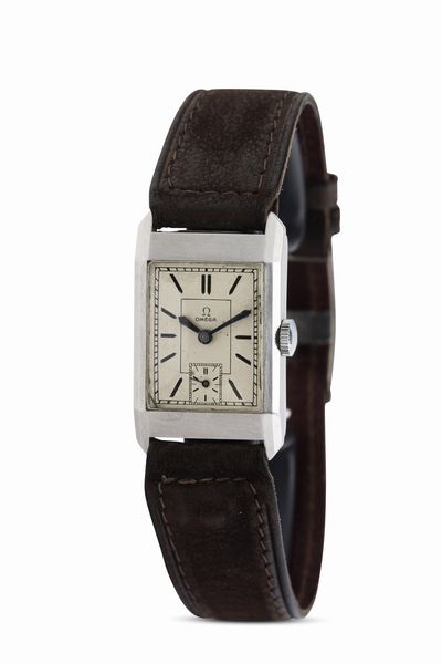 OMEGA : Raro Tank di forma rettangolare in acciaio staybright, quadrante argent� bitonale con piccoli secondi in basso, lancette a gladio  - Asta Orologi da Polso - Associazione Nazionale - Case d'Asta italiane
