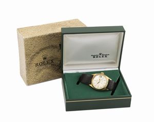 ROLEX : Classico Datejust 1601 in oro giallo 18k, quadrante Argent�, lancette ed indici a foglia con scatola, garanzia e certificato di cronometria  - Asta Orologi da Polso - Associazione Nazionale - Case d'Asta italiane