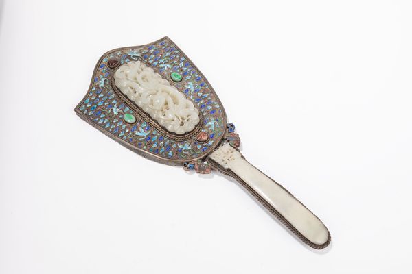 SPECCHIO IN ARGENTO E GIADA  - Asta Arte Orientale  - Associazione Nazionale - Case d'Asta italiane