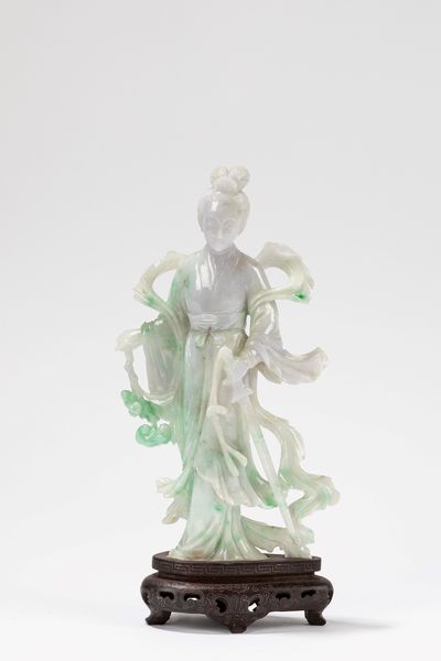 SCULTURA IN GIADEITE  - Asta Arte Orientale  - Associazione Nazionale - Case d'Asta italiane