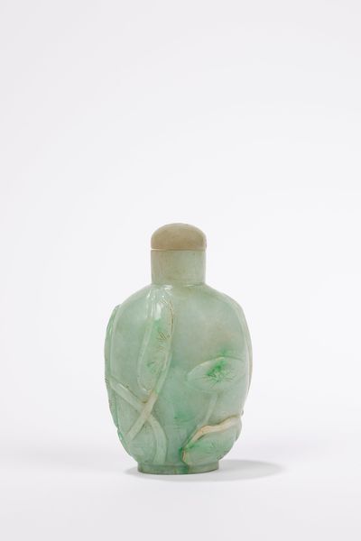 SNUFF BOTTLE IN GIADEITE  - Asta Arte Orientale  - Associazione Nazionale - Case d'Asta italiane