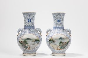 COPPIA DI VASI IN PORCELLANA  - Asta Arte Orientale  - Associazione Nazionale - Case d'Asta italiane