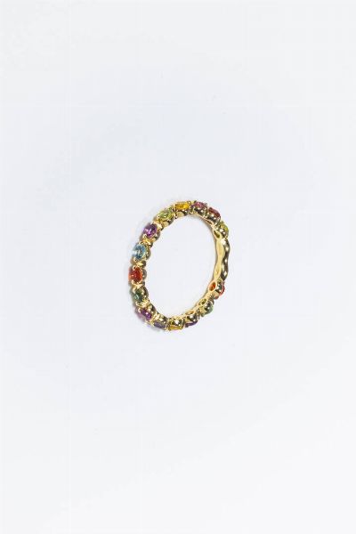 ETERNEL : Peso gr 1 6 Misura 17 (57) in oro giallo con pietre fini.  - Asta Gioielli - Associazione Nazionale - Case d'Asta italiane