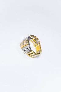 ANELLO - Peso gr 13 3 Misura 12 (52) in oro giallo e bianco  a maglia panthere morbida  al centro diamanti taglio carr  [..]