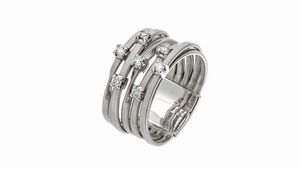 ANELLO - Peso gr 9 1 Misura 13 5 in oro bianco  composto da fasce satinate intrecciate  trattenenti al centro diamanti  [..]