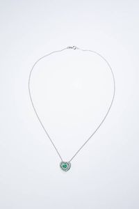 CATENA CON CIONDOLO - Peso gr 2 8 in oro bianco  a forma di cuore  con file di diamanti taglio brillante per totali ct 0 18ca  probabile  [..]