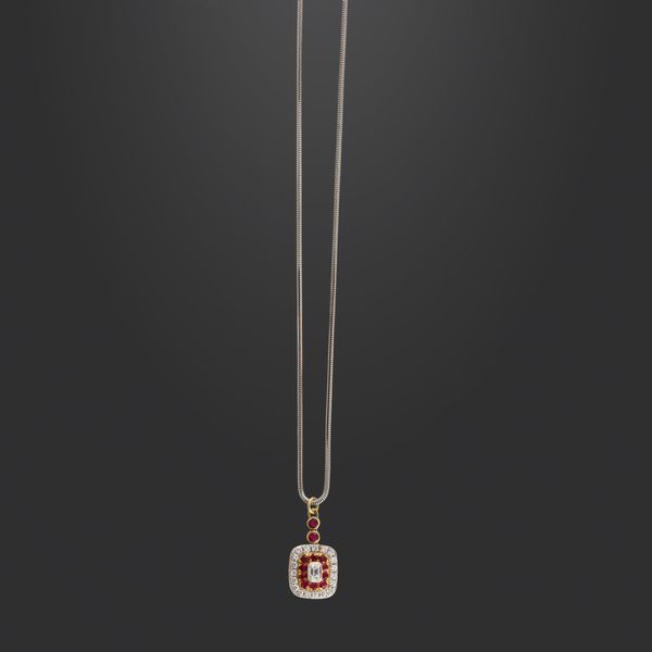 CATENINA CON PENDENTE  - Asta Gioielli & Objets de Vertu - Associazione Nazionale - Case d'Asta italiane