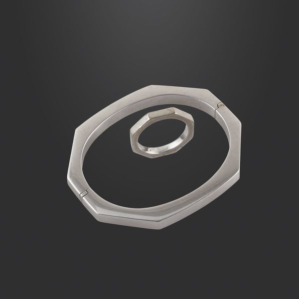 BRACCIALE RIGIDO E ANELLO  - Asta Gioielli & Objets de Vertu - Associazione Nazionale - Case d'Asta italiane